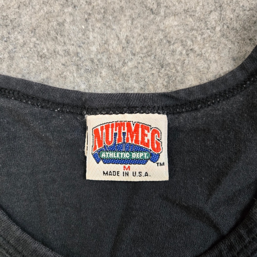 Vintage 90s Chicago Bulls Tank Top Size Medium Black Spellout Nutmeg Shirt - Picture 5 of 10